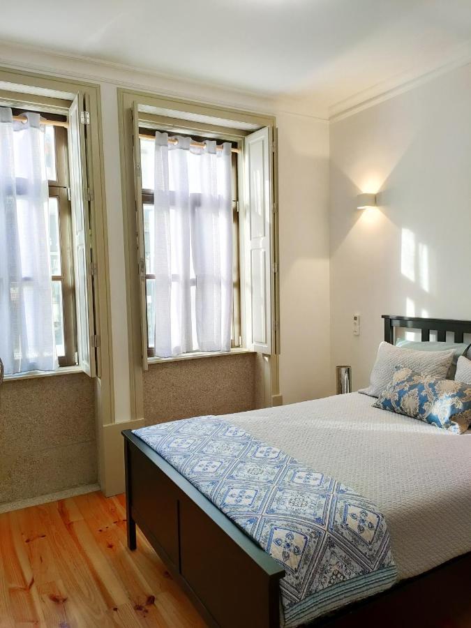 Porto Historic - Apartment With Private Patio Bagian luar foto